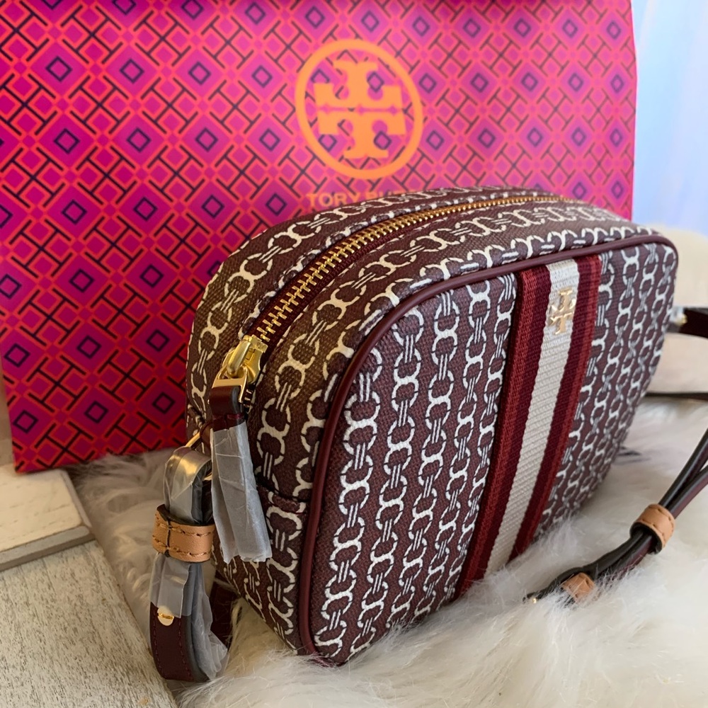 Beautiful new Tory Burch crossbody ♥️ - Picture 3 of 8